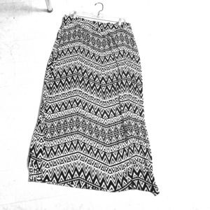 Black and white maxi skirt